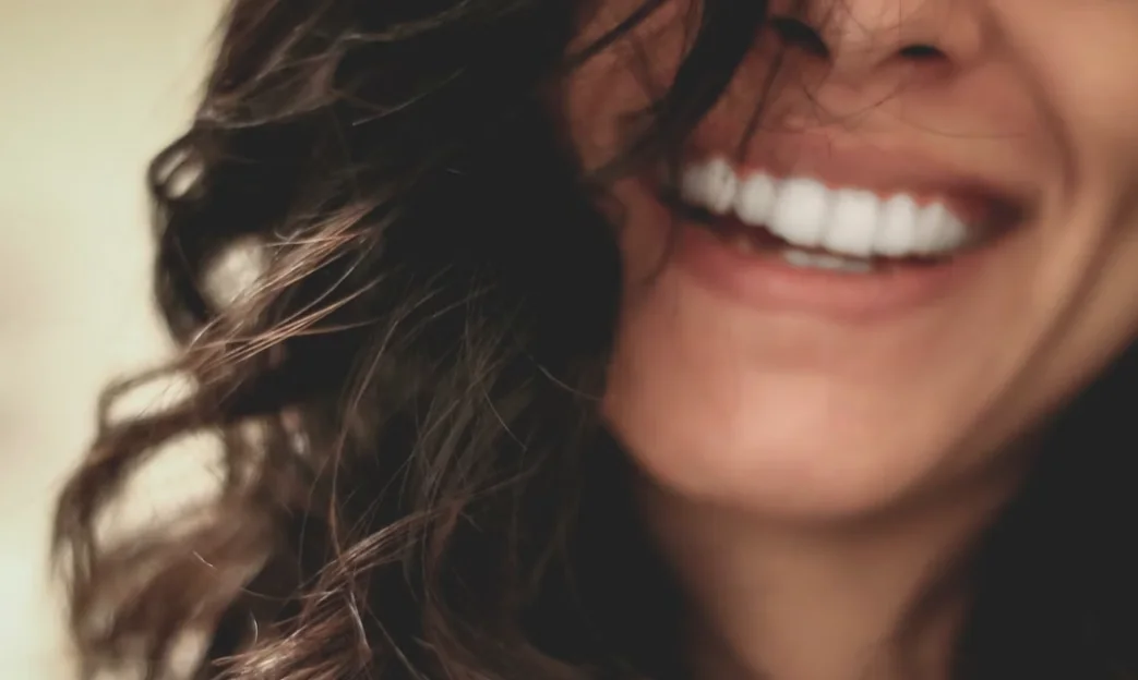 ¿Qué es una prótesis dental y para qué se utiliza?